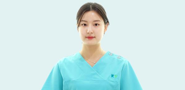 77병동 하나경 간호사 이미지