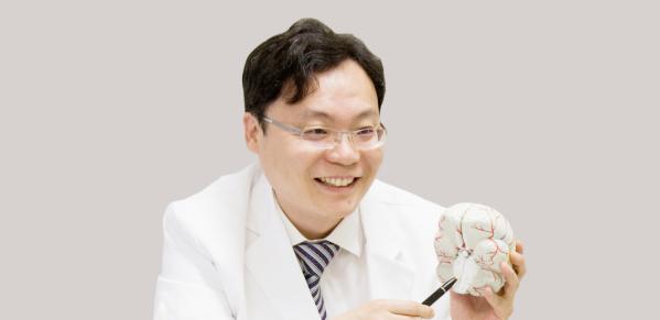 신경과 나상준 교수 이미지