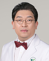 Won-Min Hwang 증명사진 교수님