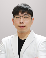 Hwan-Hyi Cho 증명사진 교수님