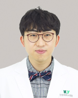 강평서 증명사진 교수님