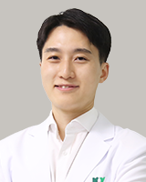  김유석 증명사진 교수님